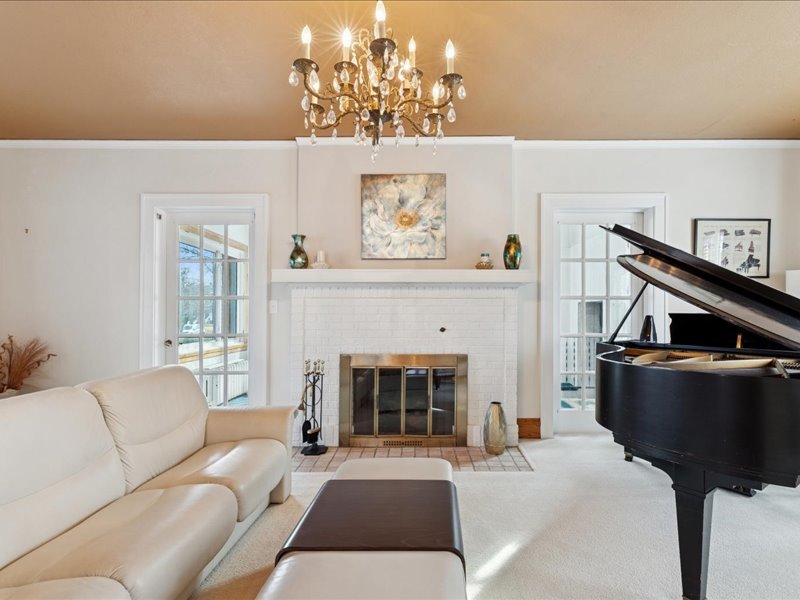 2311 12th Street Moline, IL 61265 - Photo 17 of 57