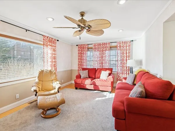 $325,000 | 2311 12th Street, Moline, IL 61265