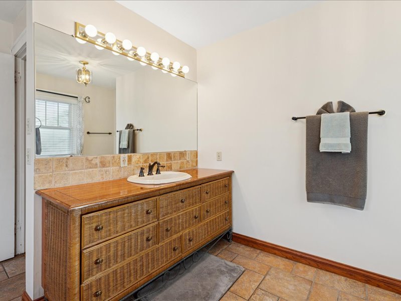 2311 12th Street Moline, IL 61265 - Photo 45 of 57