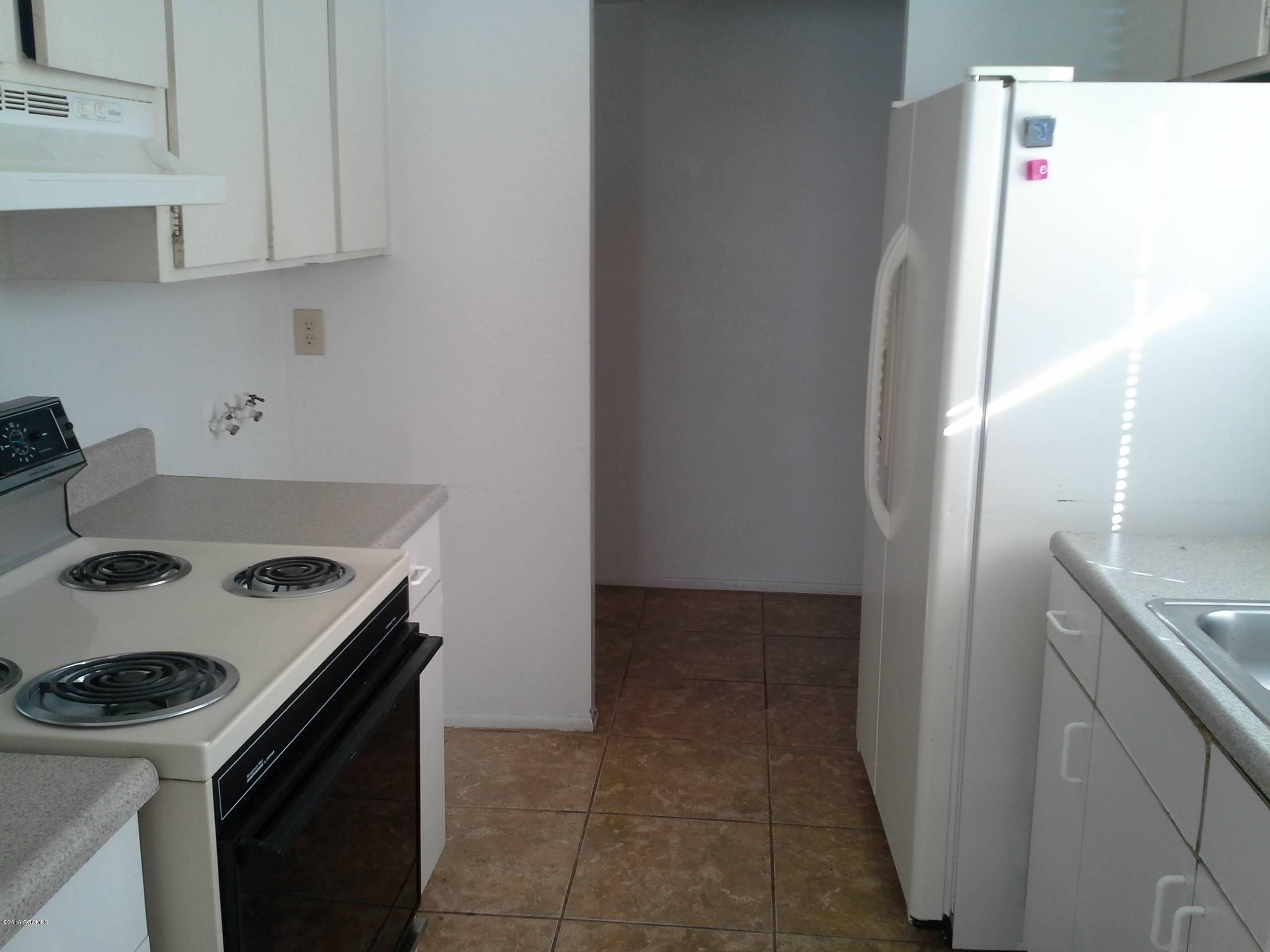 417 Sykes Circle Rio Rico, AZ 85648 - Photo 5 of 9