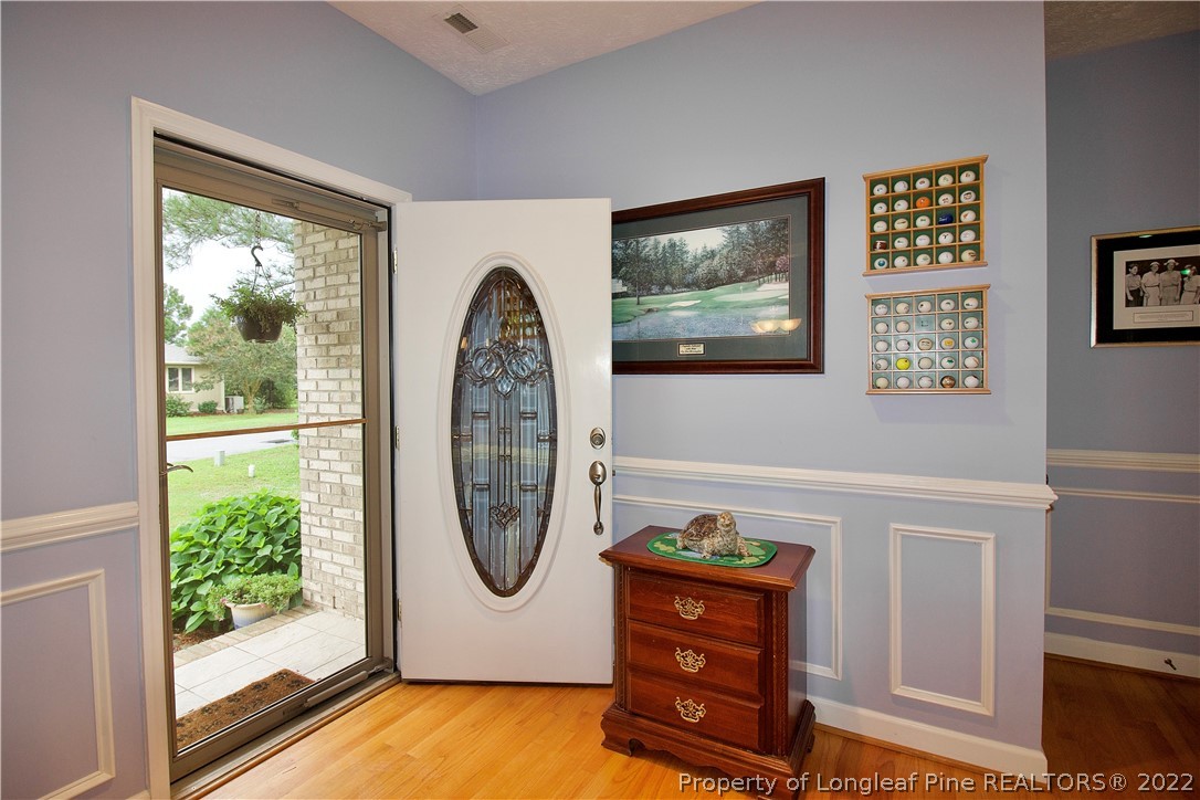 682 Cedar Point Vass, NC 28394 - Photo 4 of 45 Gallery Image 4