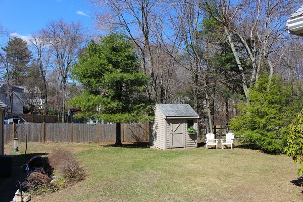 45 Smith Road Hingham, MA 02043 - Photo 4 of 12 Gallery Image 4