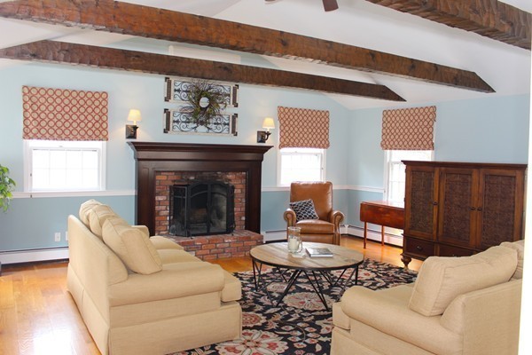 45 Smith Road Hingham, MA 02043 - Photo 6 of 12 Gallery Image 6