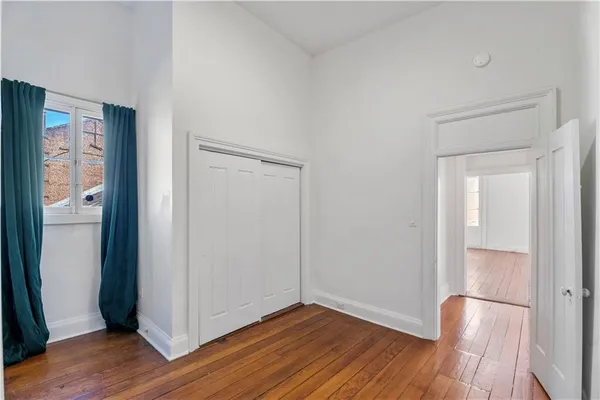 $2,500 | 623 Royal Street, Unit 3, New Orleans, LA 70130
