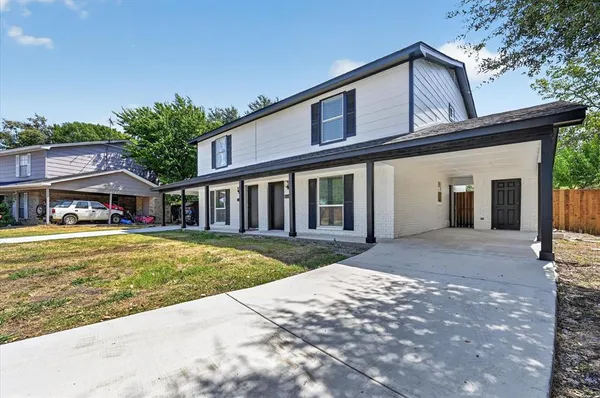 $2,200 | 620 Royal Crest Drive, Richardson, TX 75081