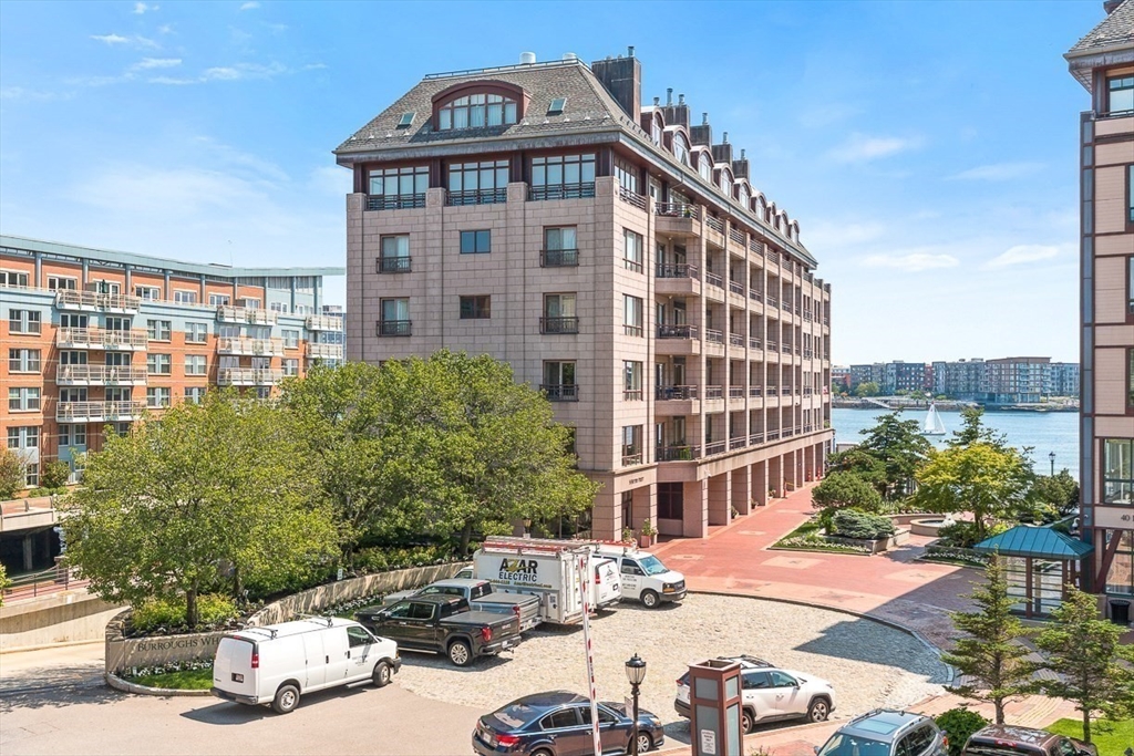 357 Commercial Street, Unit 206 Boston, MA 02109 - Photo 16 of 23
