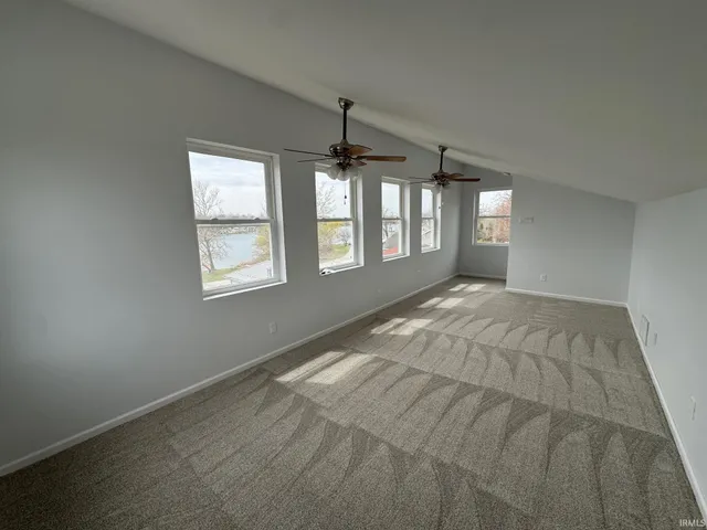 $234,900 | 2660 East Beech Avenue, Columbia City, IN 46725