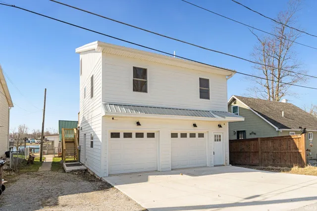 $234,900 | 2660 East Beech Avenue, Columbia City, IN 46725