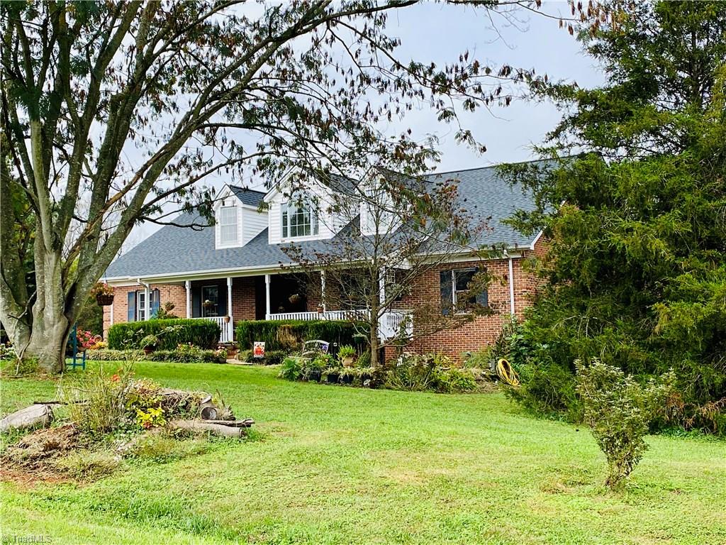 5760 Rolling Meadows Road Randleman, NC 27317 - Photo 5 of 50 Gallery Image 5