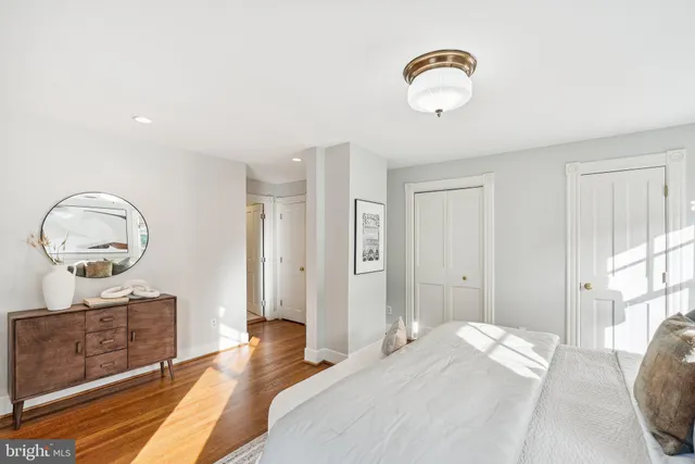 $2,375,000 | 3200 44th Street Northwest, Washington, DC 20016