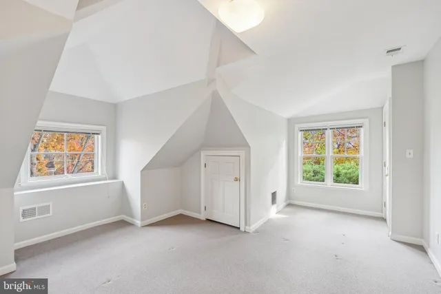 $2,375,000 | 3200 44th Street Northwest, Washington, DC 20016