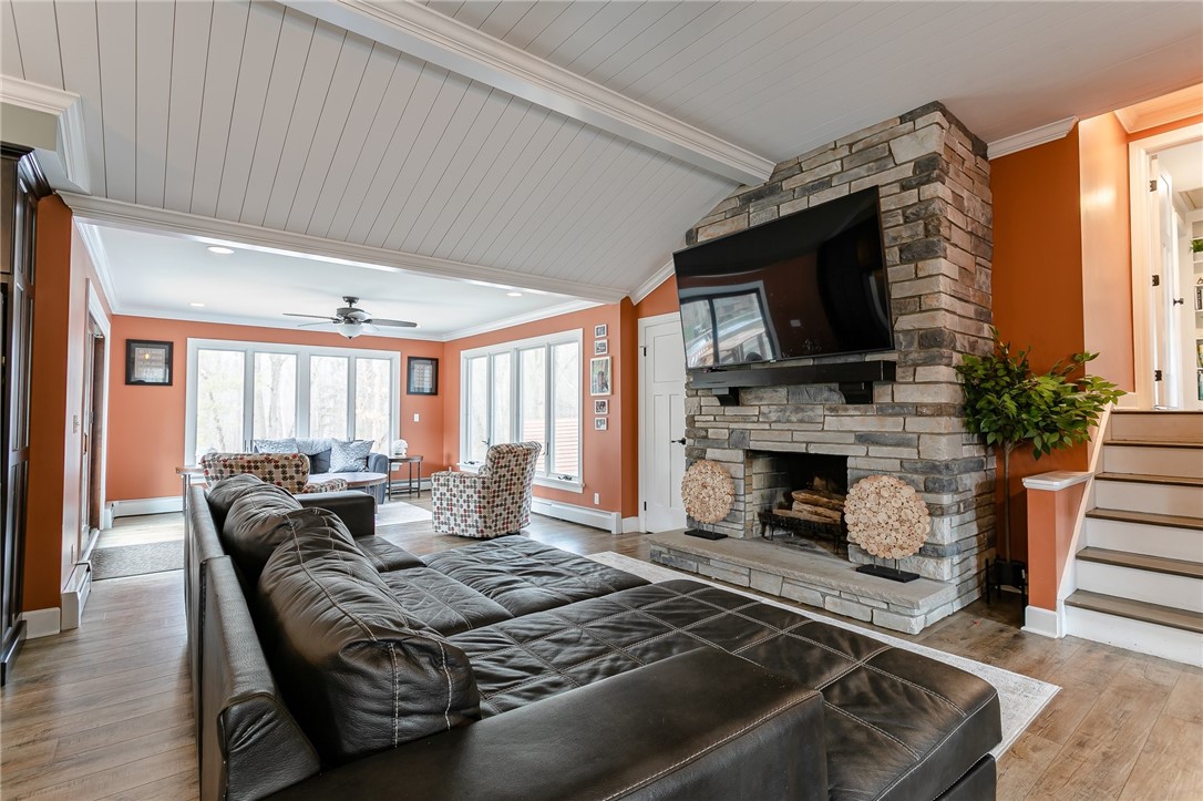 22 Kurt Road Perinton, NY 14534 - Photo 10 of 44