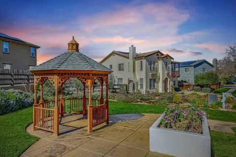 $1,100,000 | 2 Donner Street, San Juan Bautista, CA 95045