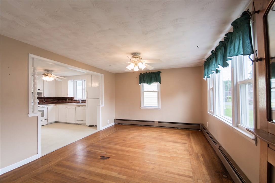 18 Carpathia Road Cranston, RI 02920 - Photo 4 of 33 Gallery Image 4