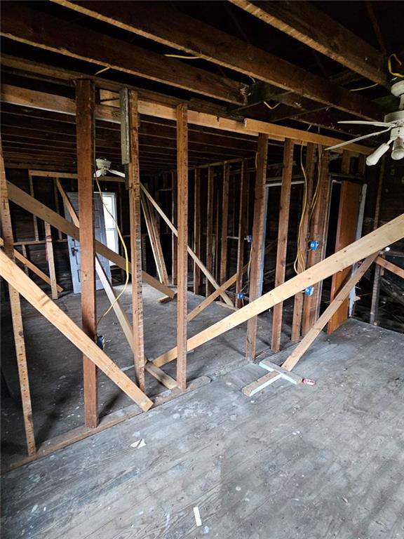 1430 Carlisle Road Transfer, PA 16154 - Photo 8 of 11 Gallery Image 8