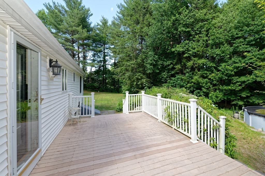 24 Woodland Road Uxbridge, MA 01569 - Photo 29 of 35