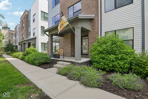 $489,900 | 1829 Livery Way, Indianapolis, IN 46202