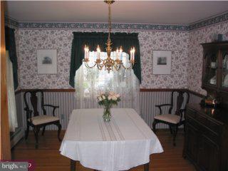 405 Abbott Road Hatboro, PA 19040 - Photo 3 of 6 Gallery Image 3