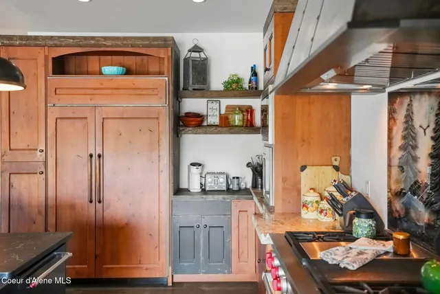 $1,075,000 | 530 Cottonwood Drive, St. Maries, ID 83861