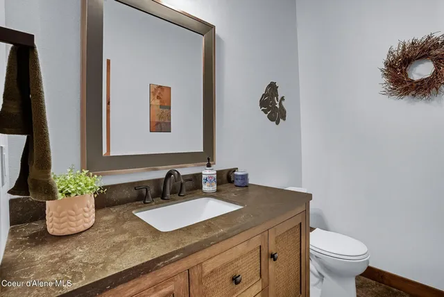 $1,075,000 | 530 Cottonwood Drive, St. Maries, ID 83861