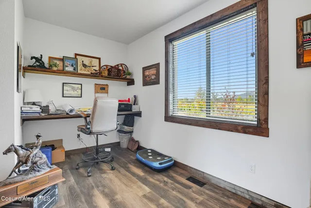 $1,075,000 | 530 Cottonwood Drive, St. Maries, ID 83861