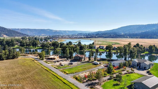 $1,075,000 | 530 Cottonwood Drive, St. Maries, ID 83861