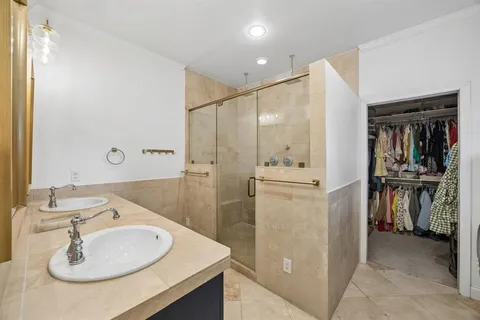 $899,000 | 5527 Monticello Avenue, Dallas, TX 75206