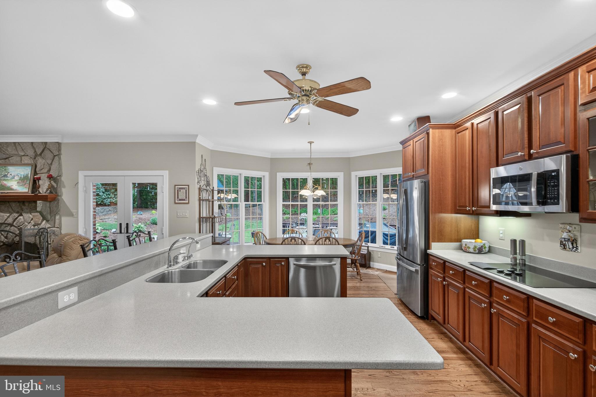 6601 Colchester Road Fairfax Station, VA 22039 - Photo 13 of 78
