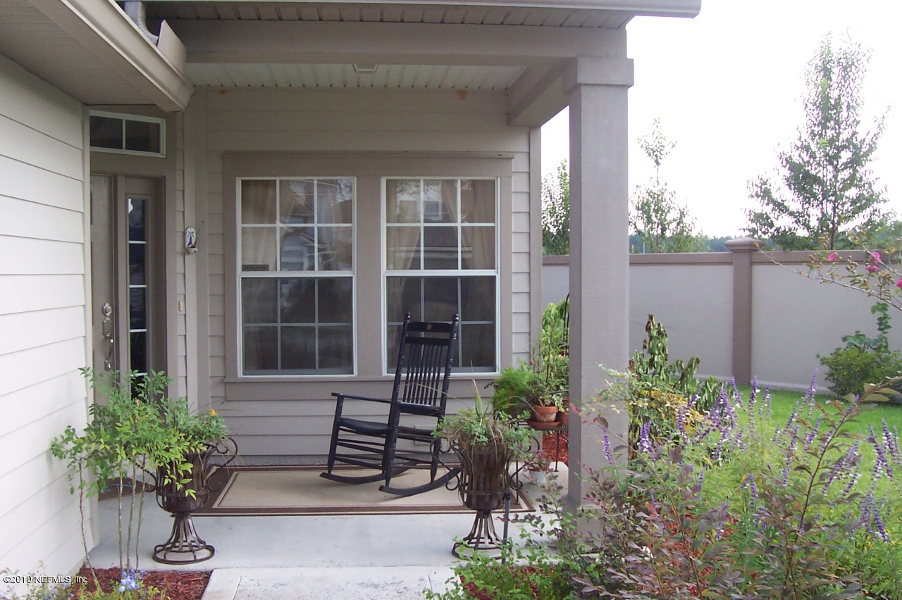 11840 Templeton Road Jacksonville, FL 32258 - Photo 2 of 26 Covered Front Patio