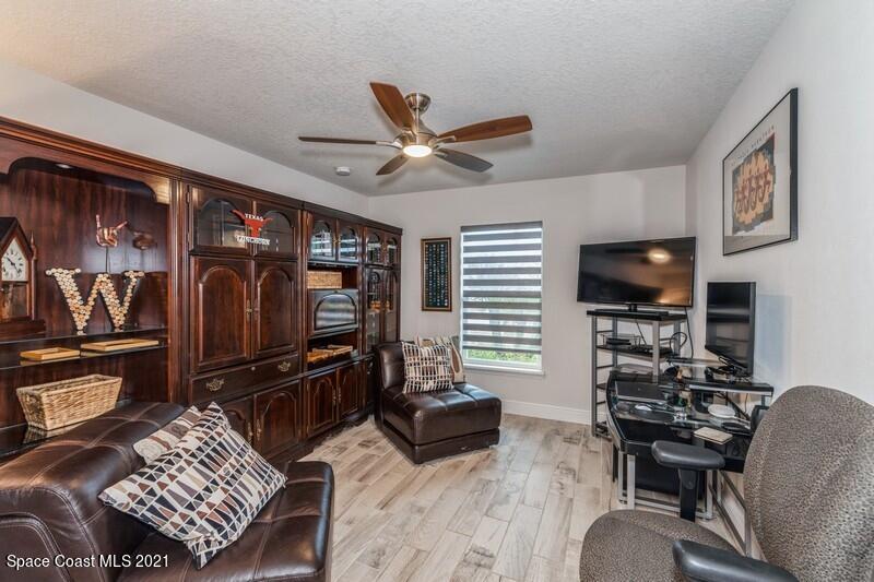 4072 Ruthann Circle Melbourne, FL 32934 - Photo 22 of 37 Bedroom 3