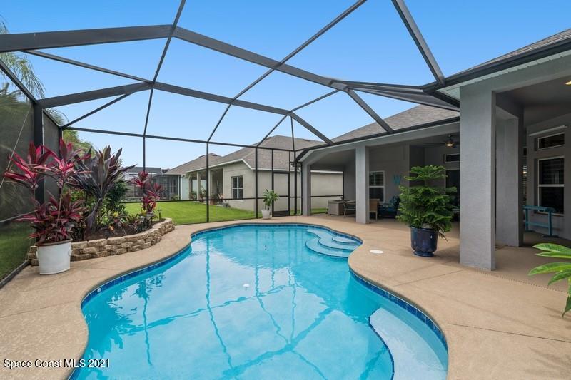 4072 Ruthann Circle Melbourne, FL 32934 - Photo 29 of 37 Sparking Pool