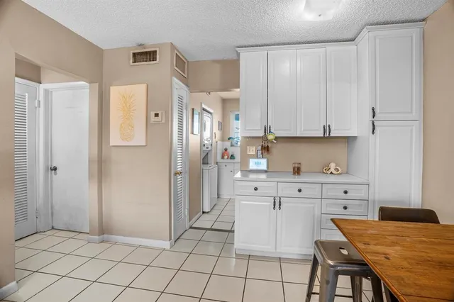 $235,000 | 2748 Northeast 28th Avenue, Unit 13, Lighthouse Point, FL 33064