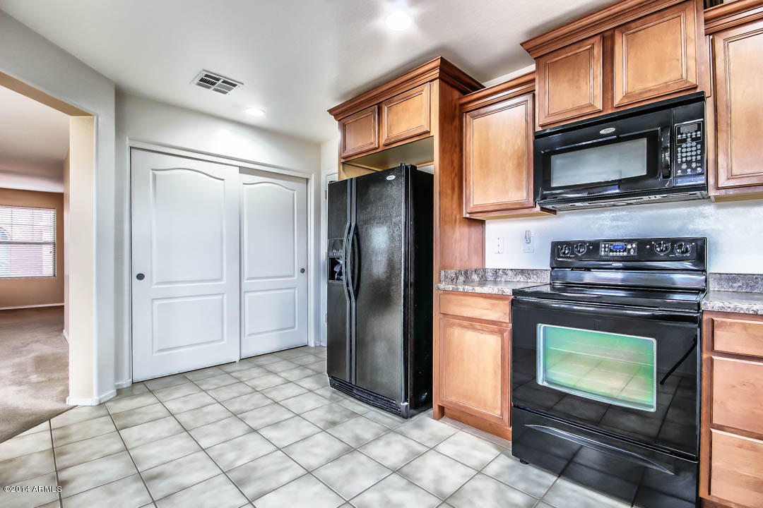 3113 East Harrison Street Gilbert, AZ 85295 - Photo 9 of 28 Harrison-9
