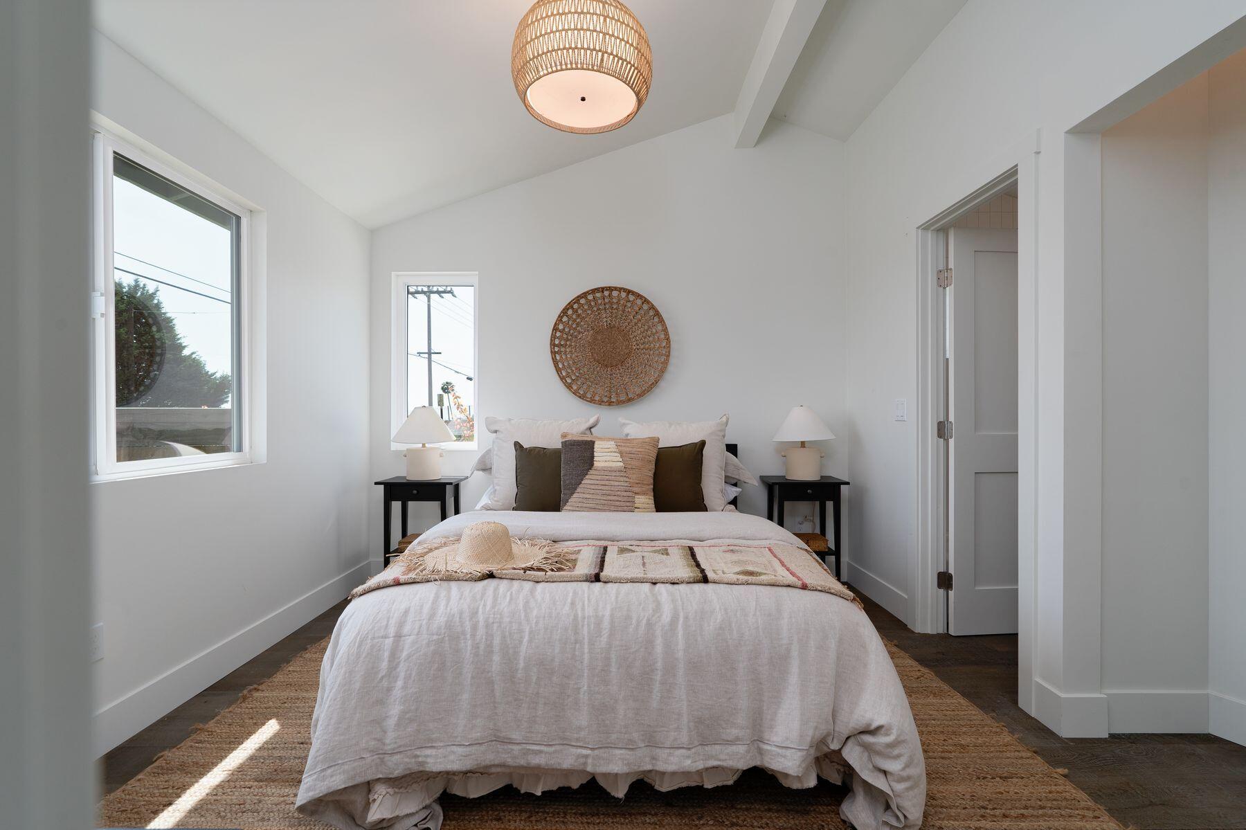 4655 Foothill Road Ventura, CA 93003 - Photo 8 of 21 photo_online_007