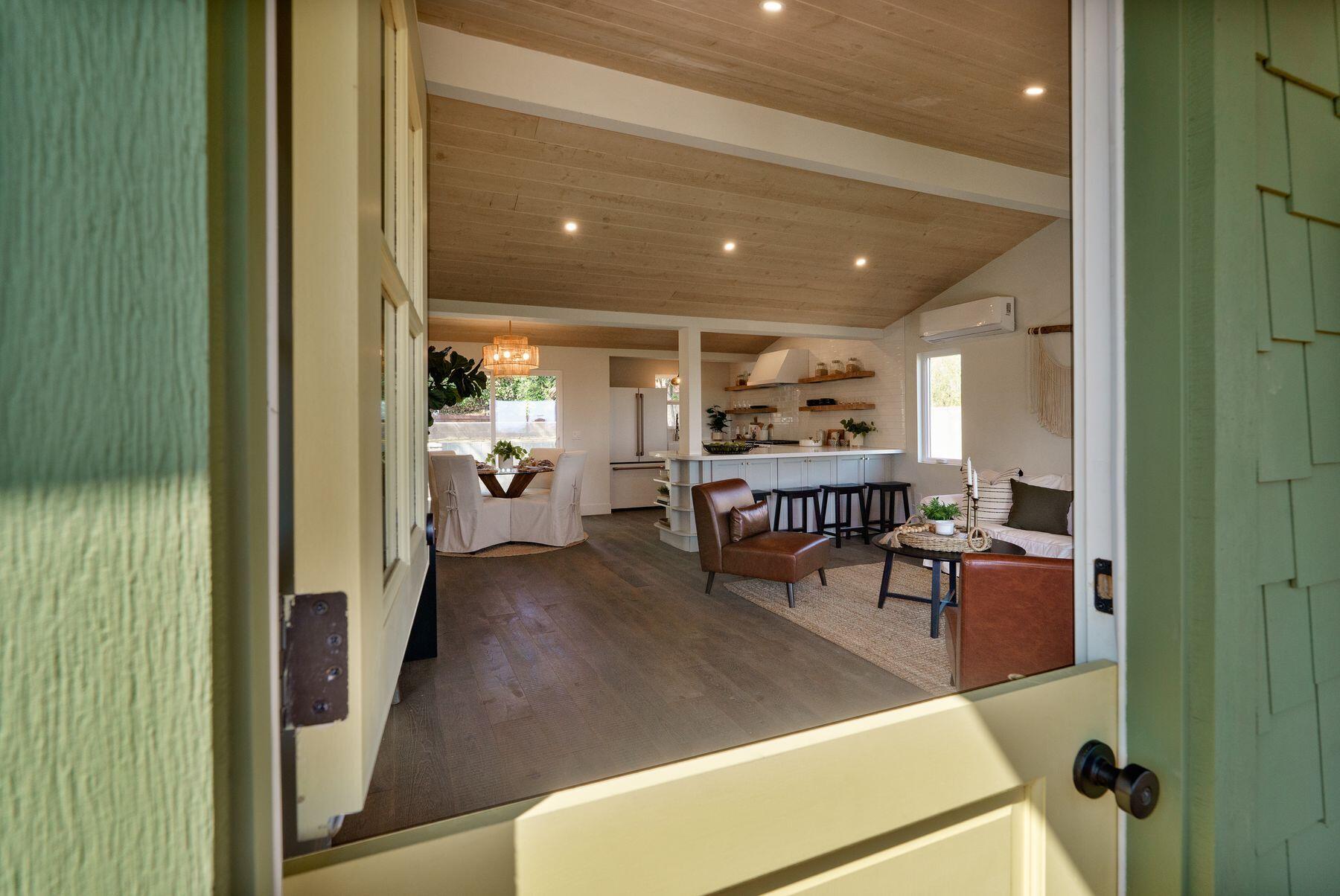 4655 Foothill Road Ventura, CA 93003 - Photo 9 of 21 photo_online_008