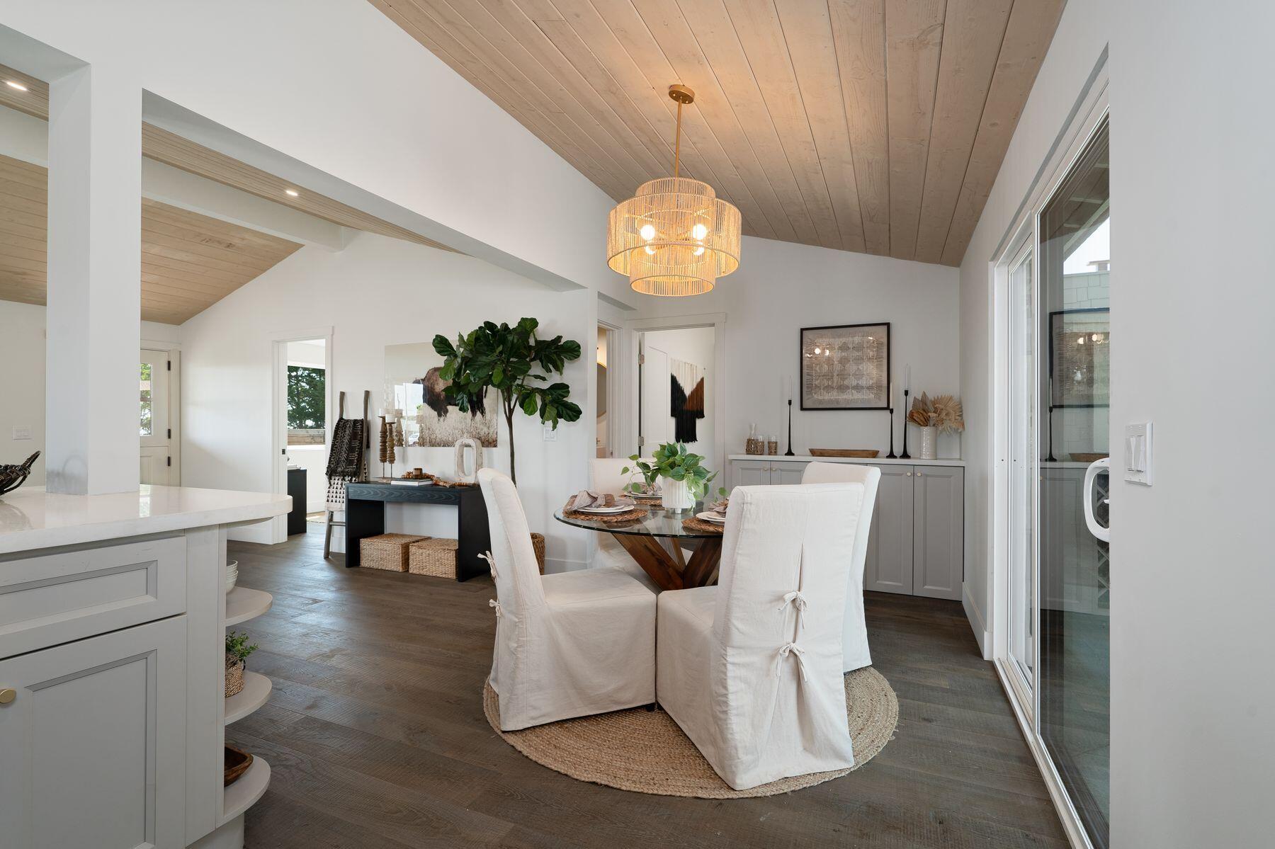4655 Foothill Road Ventura, CA 93003 - Photo 10 of 21 photo_online_009