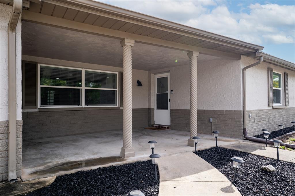 7715 Foxbloom Drive Port Richey, FL 34668 - Photo 4 of 37