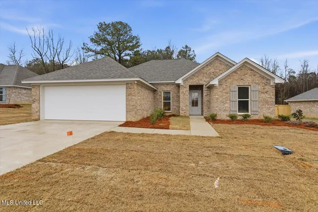 $299,999 | 542 Patrick Farms Drive, Pearl, MS 39208