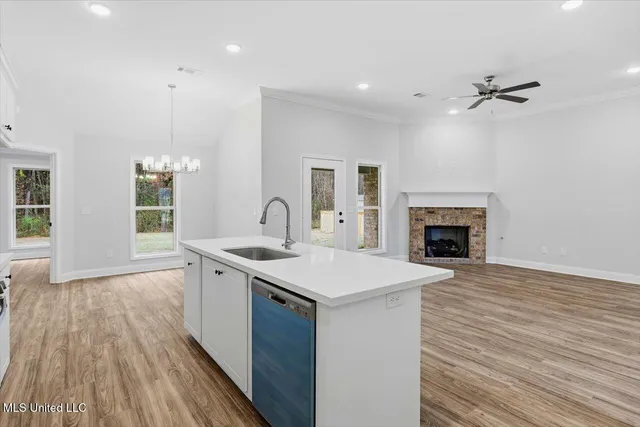 $299,999 | 542 Patrick Farms Drive, Pearl, MS 39208