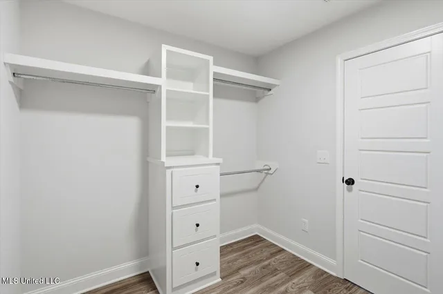 $299,999 | 542 Patrick Farms Drive, Pearl, MS 39208