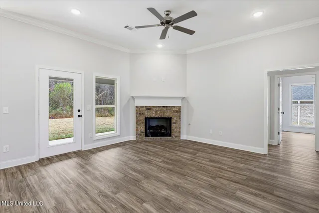 $299,999 | 542 Patrick Farms Drive, Pearl, MS 39208