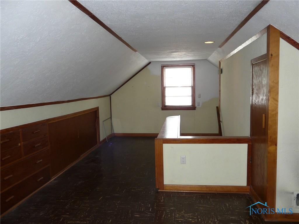 2847 Claredale Road Toledo, OH 43613 - Photo 24 of 33 Photo 24