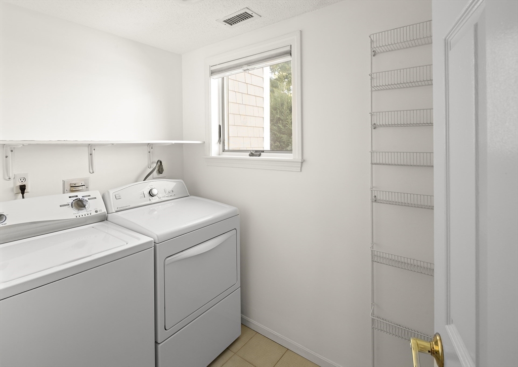 41 Harbourside Road, Unit U45 Quincy, MA 02171 - Photo 19 of 23