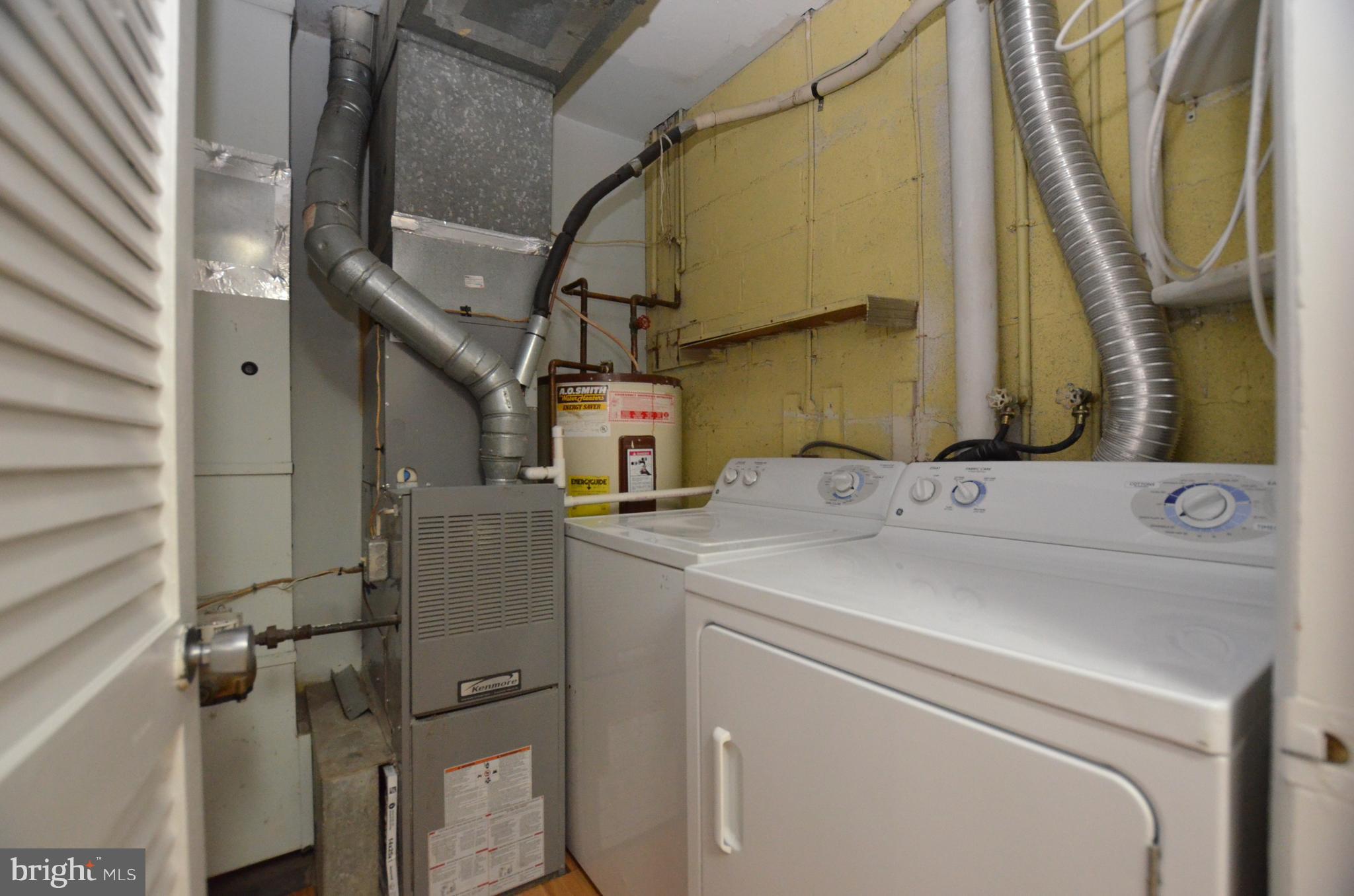 12136 Captiva Court Reston, VA 20191 - Photo 25 of 26 UTILITY ROOM W/REPLACED WASHER & DRYER