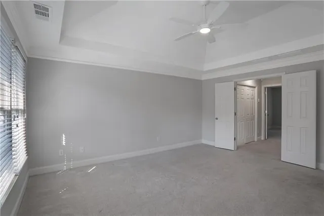 an empty room with an entryway