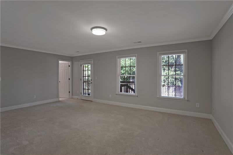 1494 Lavista Proper Circle Decatur, GA 30033 - Photo 22 of 25 an empty room with windows