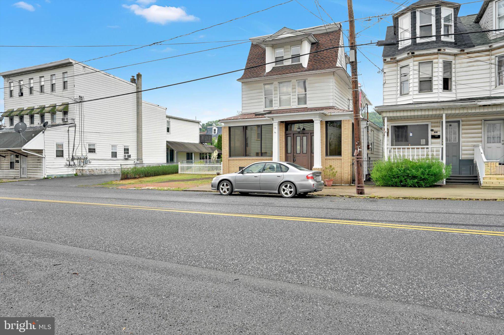 38 Valley Street New Philadelphia, PA 17959 - Photo 6 of 41