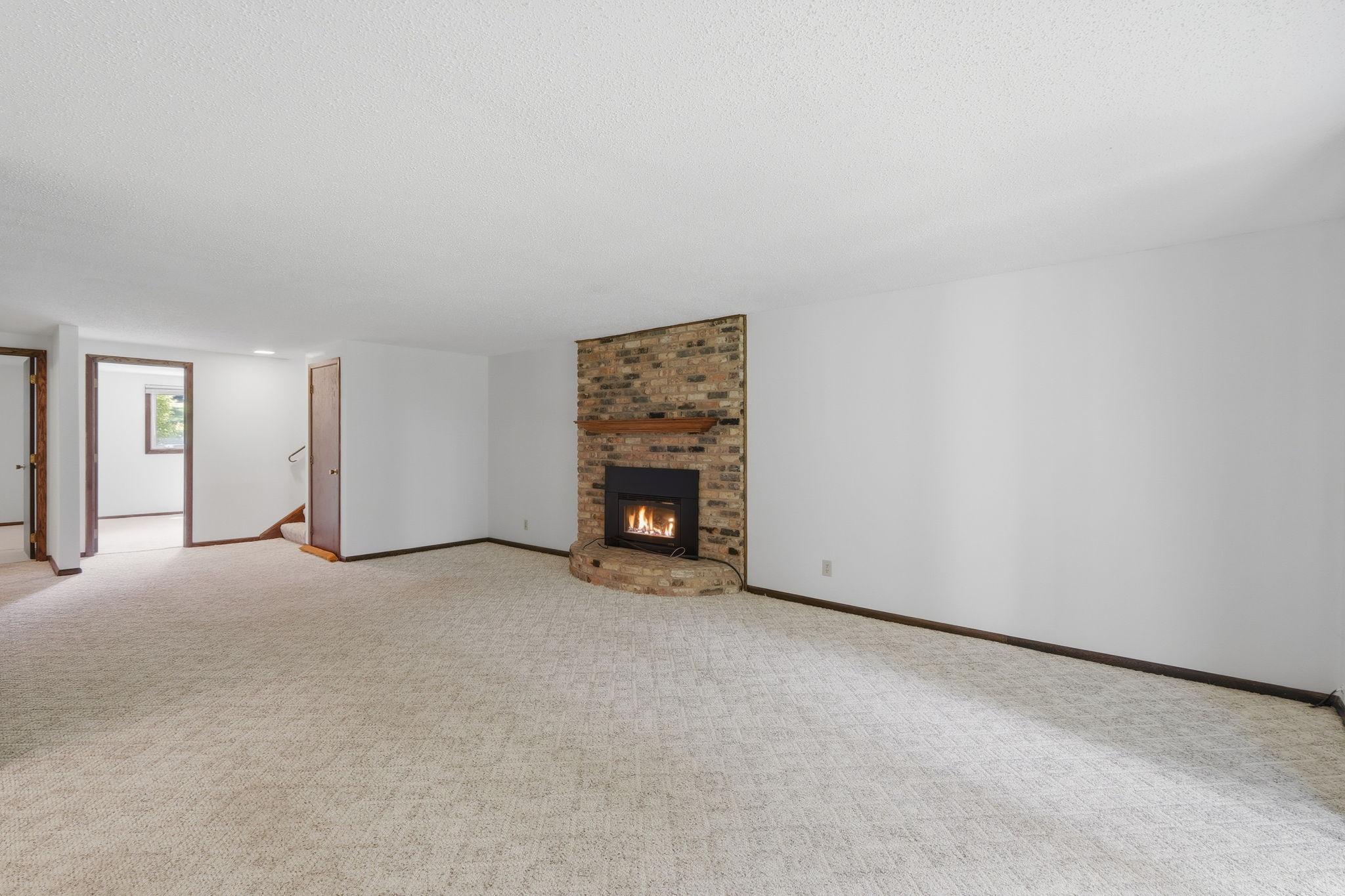 16500 Lake Ridge Drive Maple Grove, MN 55311 - Photo 28 of 39