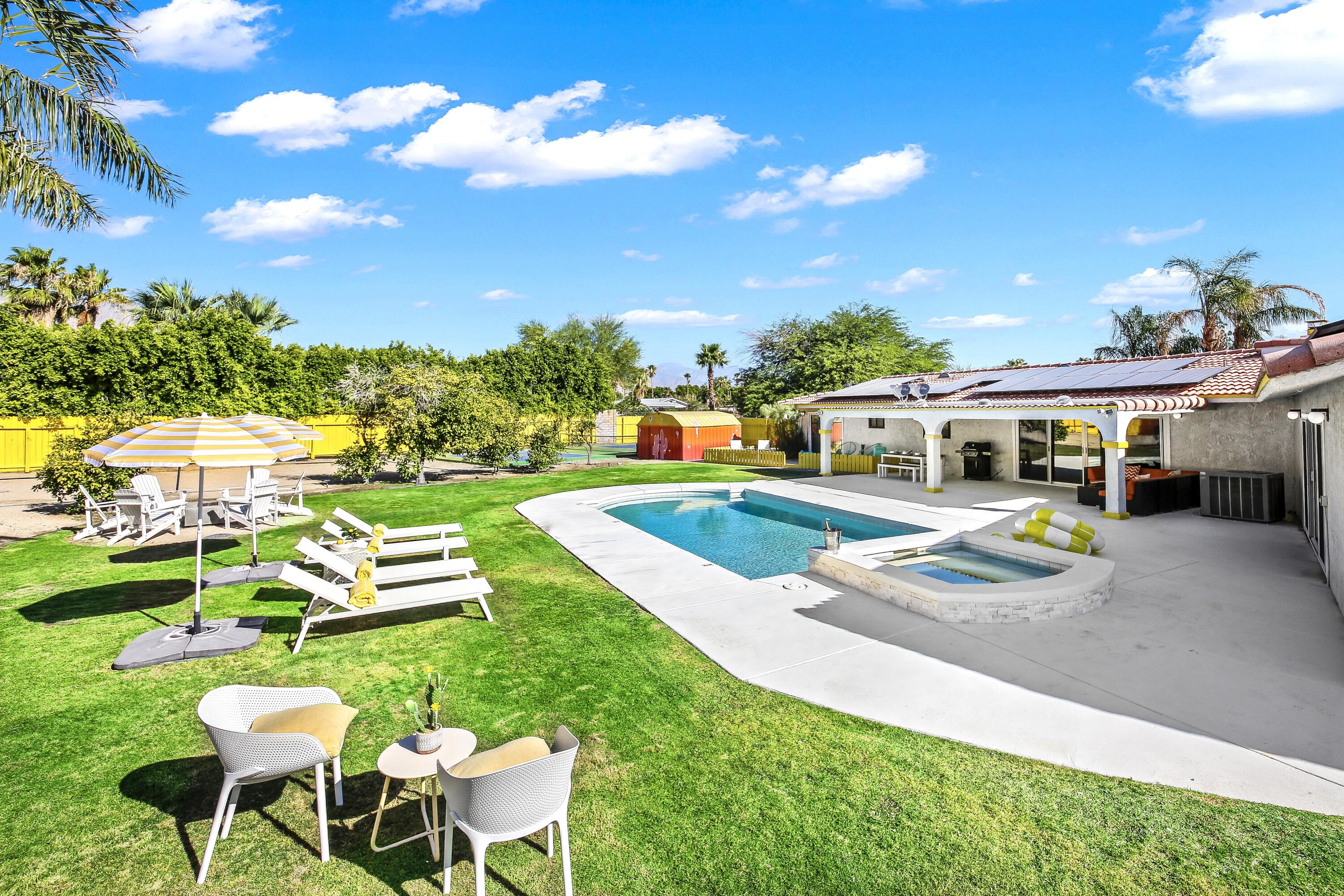 2099 East Racquet Club Road Palm Springs, CA 92262 - Photo 8 of 76 63 BACK FULL 3