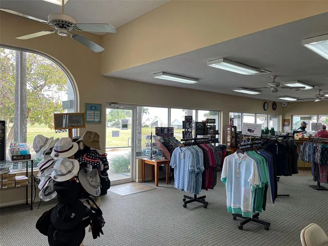 $374,900 | 1275 Berkshire Circle, Venice, FL 34292